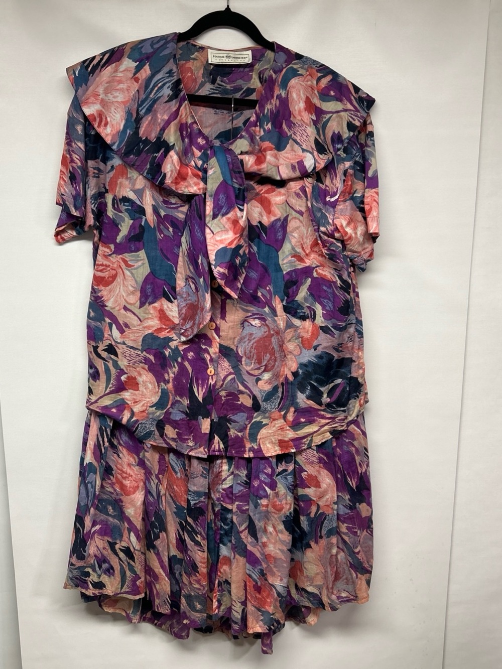 Maggie Lawrence Vintage Floral 2 pieces set Tie-Neck and skirt Purple Multi